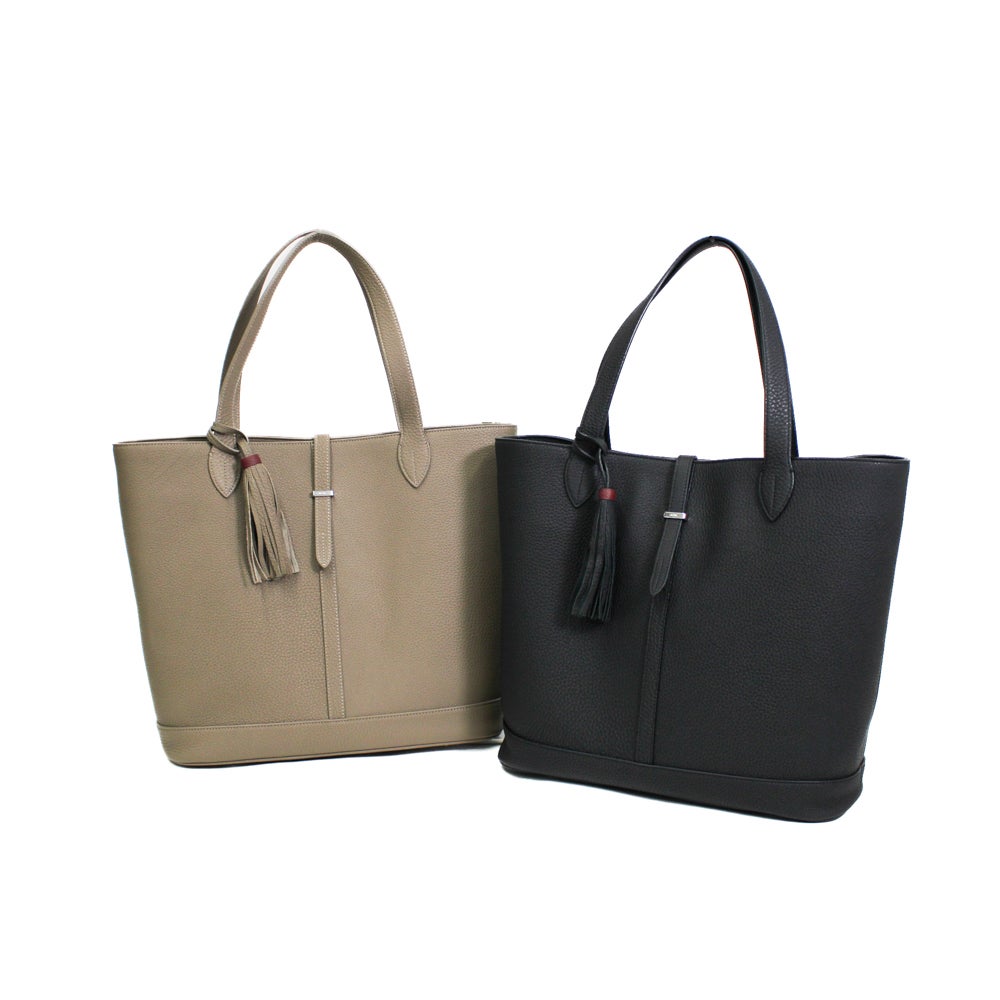 ACATE MESCOLARE トートバッグ　新品同様　タッセル　ブラック ACATE アカーテ MESCOLARE メスコラーレ フラップトートバッグ ACT